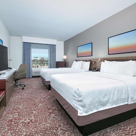 Hilton Garden Inn Dallas Арлінгтон Екстер'єр фото