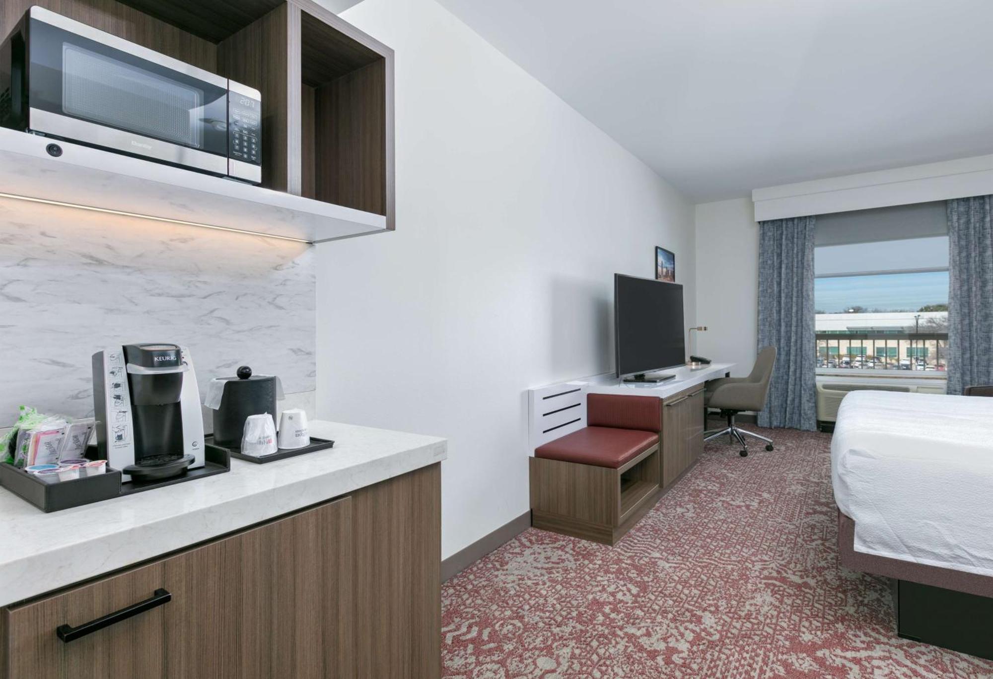 Hilton Garden Inn Dallas Арлінгтон Екстер'єр фото